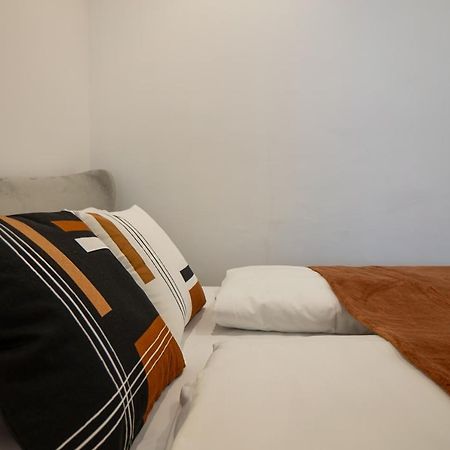 2-Rooms Apartment 10 Min Away From City Center Vienna Exterior photo